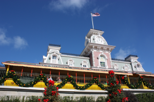 Mickey’s Very Merry Christmas Party review