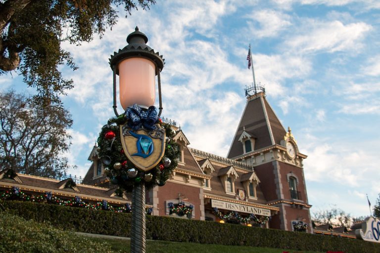 Disneyland Crowd Calendar for December