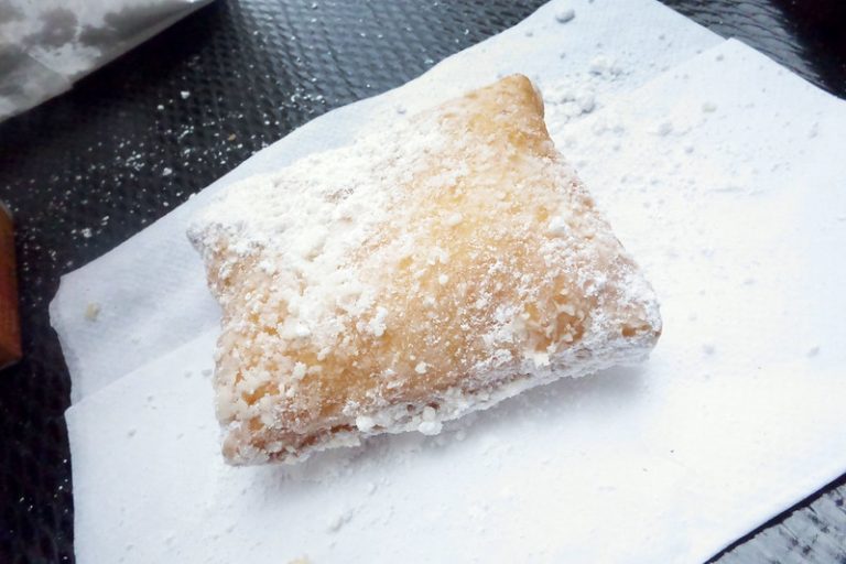 Where to Get Beignets at Disney World You’ll Love